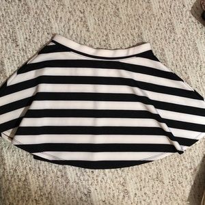 Striped skirt Forever 21